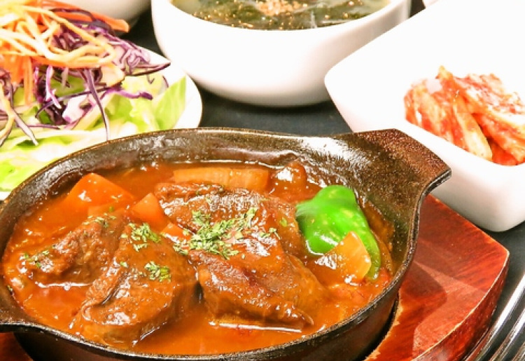 ▼自家製タンシチュー定食